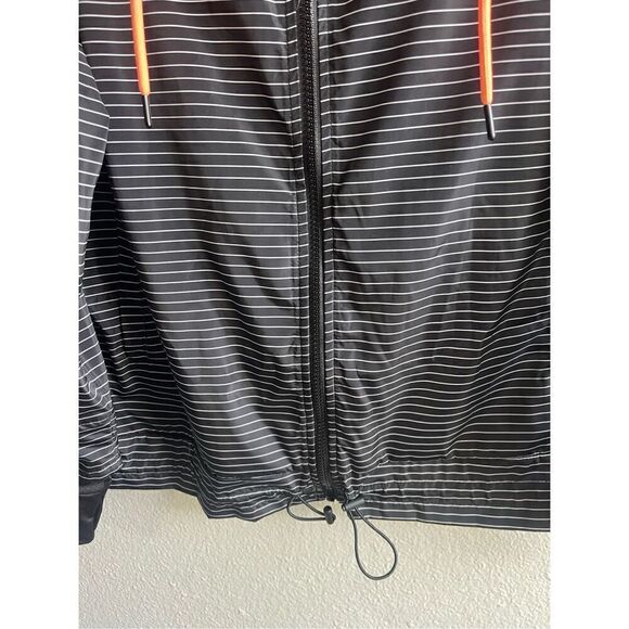 Version Striped Women’s Windbreaker - Picture 3 of 5